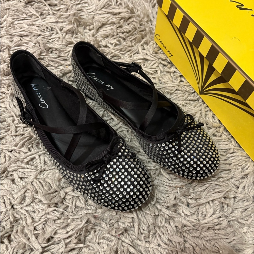 NIB Circus NY by Sam Edelman Ziri Jewel Black Studded Ballet Flats - Picture 6 of 6